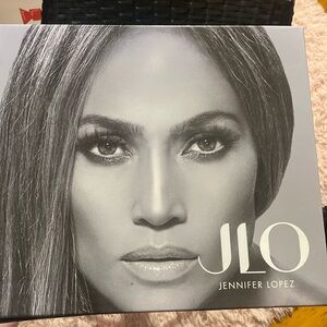 JLO HEELS side pocket for credit cards or cash going out. Never been worn